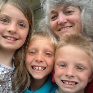 Meet your Posher, Debra